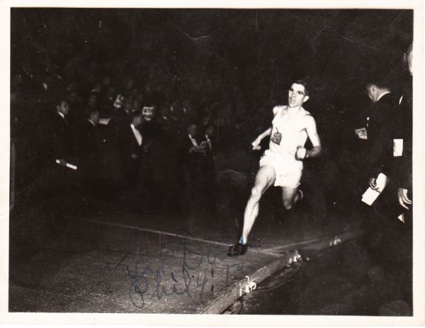 Gil Dodds Mile Run Record D.1977 - Track Legend signed photo