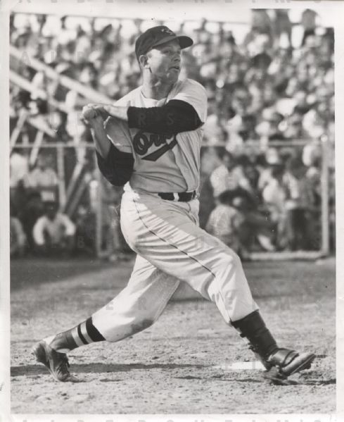 Vic Wertz 1954 Baltimore Orioles Full Swing original photo