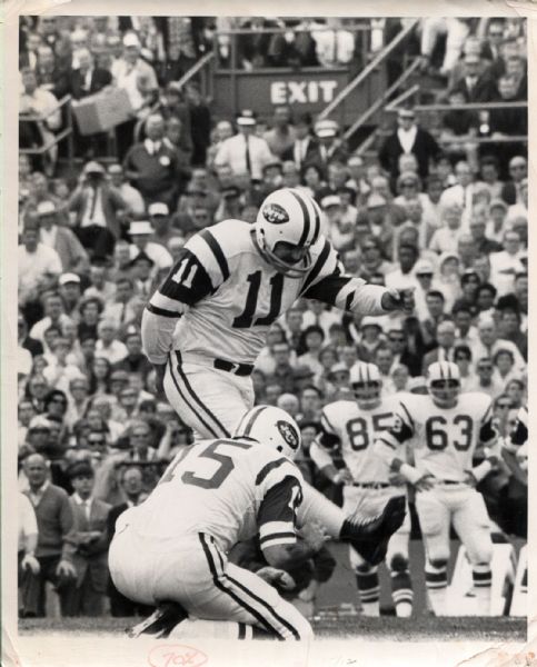 Super Bowl III Jets Defeat Colts – Jim Turner Kicks 1 of 3 Field Goals – 1969 Original Photo