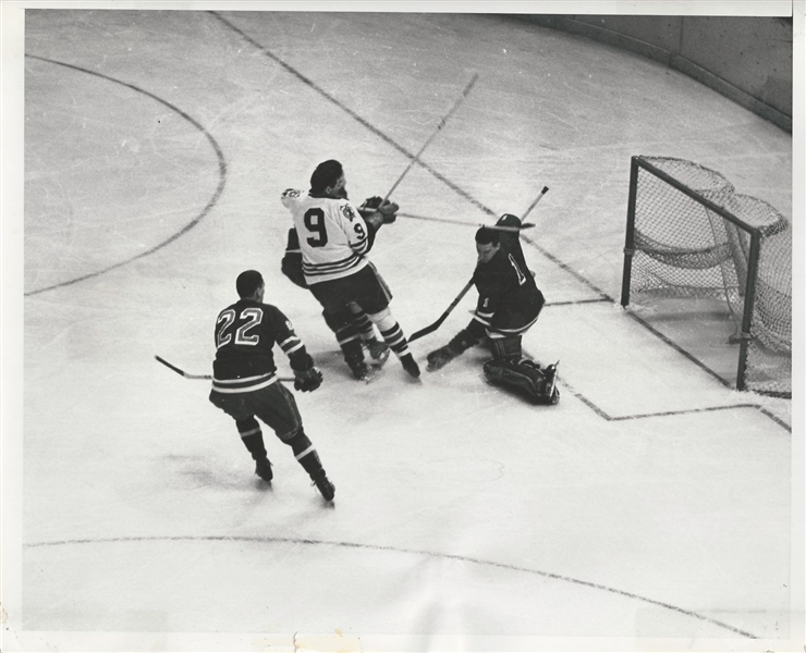 Chicago Blackhawks Tod Sloan scores his 200th NHL goal vs NY Rangers original photo