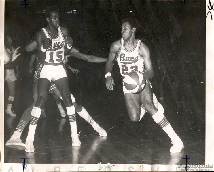 1968-69 ABA Basketball New Orleans Buccaneers  - Jimmy & Steve Jones Original TYPE I photo