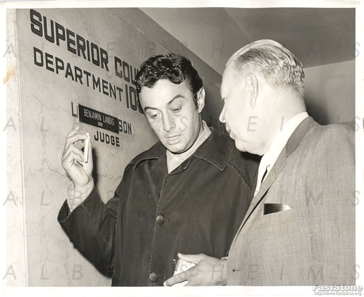 Iconic Comedian Lenny Bruce Booked in 1963 on Heroin Charges Original Press Photo