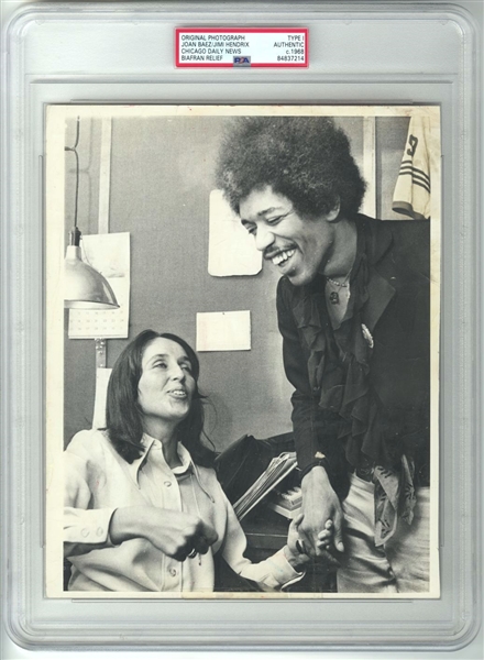 1968 Jimi Hendrix & Joan Baez Backstage at Benefit Concert Original Press Photo PSA/DNA LOA