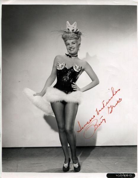 Betty Grable Signed Vintage 8x10 Photo – Poster Girl of WW II