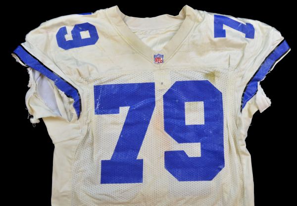 Lot Detail - 1996 Erik Williams Super Bowl XXX Game Used & Signed Dallas  Cowboys Home Jersey Photo Matched To 1/28/1996 (Williams LOA)