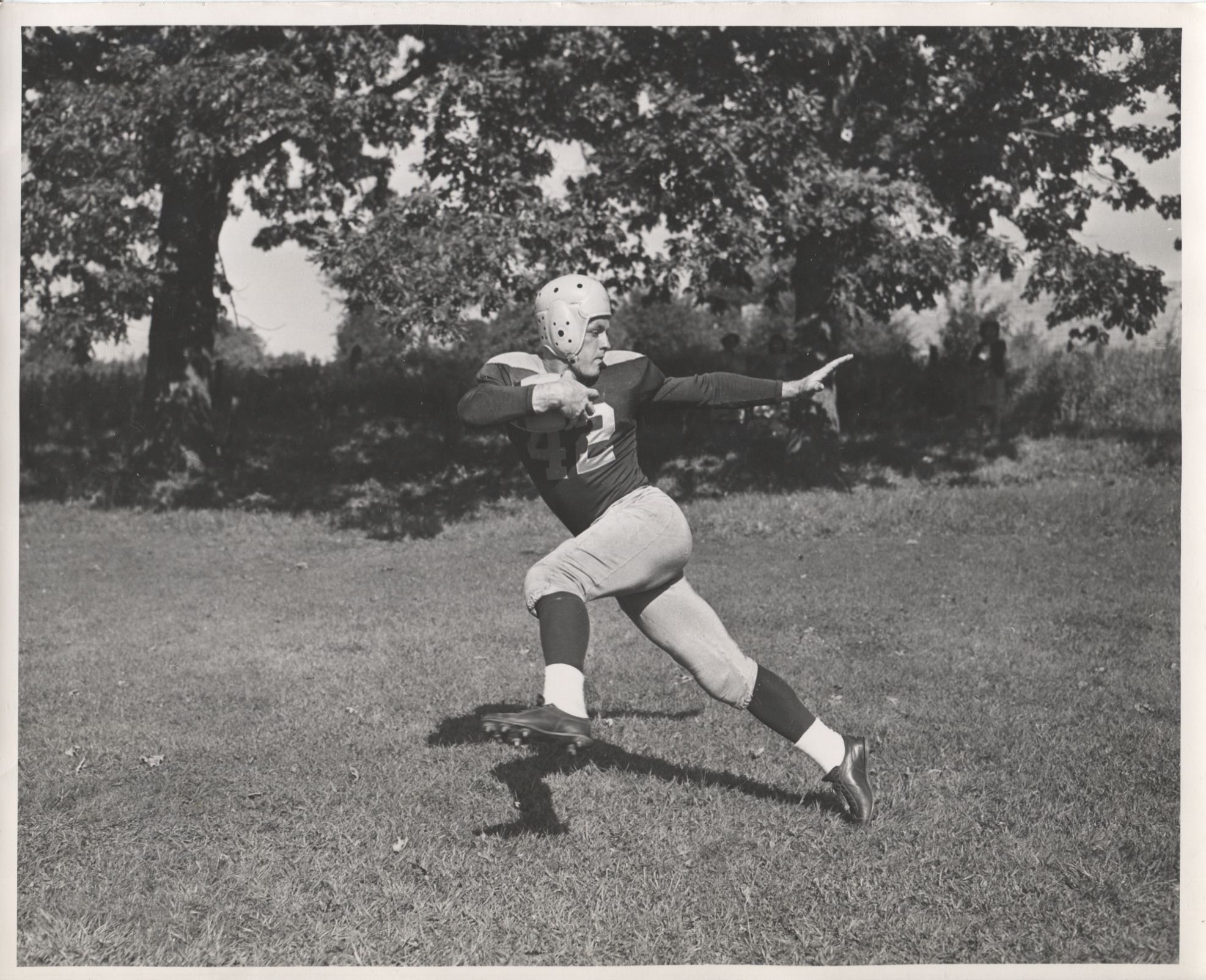 Heisman Winner Bruce Smith's University of Minnesota Gophers Football Jersey