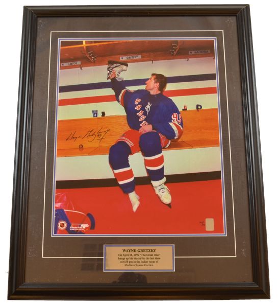 Wayne Gretzky Hangs Up His Skates Limited Edition Signed 16x20 Photo