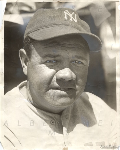 Babe Ruth Original 1930 TYPE I photo after signing $160,000 Contract