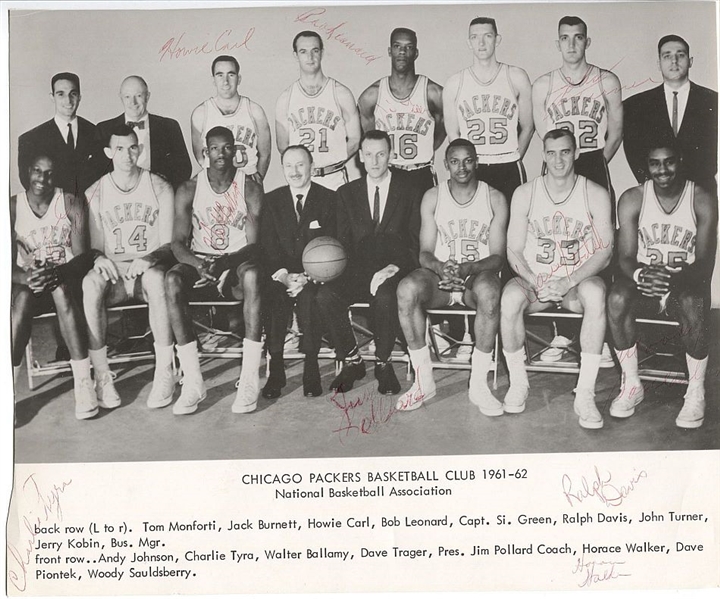 1961-62 Chicago Packers NBA Basketball Team Signed Photo 1 Year NBA Team PSA/DNA LOA