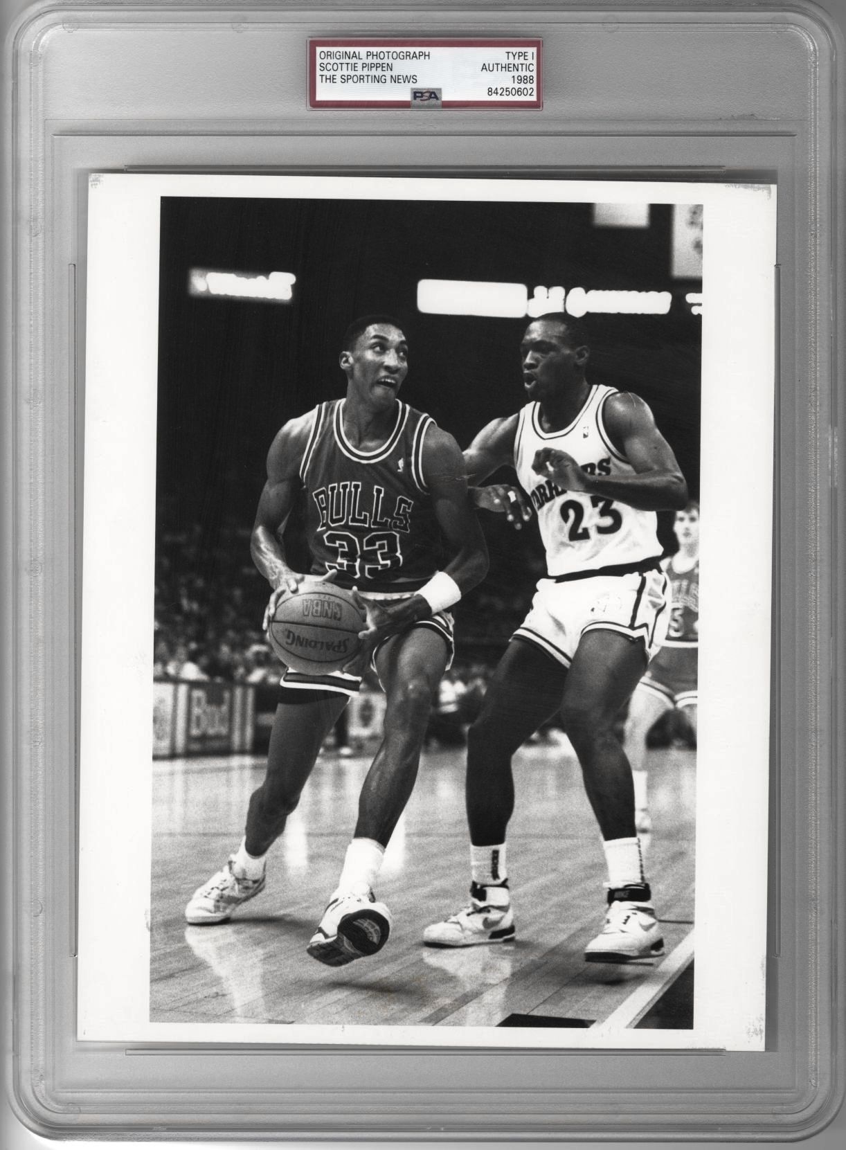 Item Detail - 1988 Scottie Pippen takes a rookie Mitch Richmond to ...