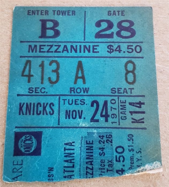 11/24 1970 NY Knicks vs Atlanta Hawks Ticket Stub Pistol Pete Maravich rookie 40 PTS