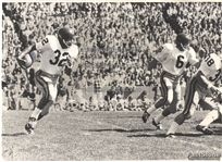 OJ Simpson USC Charges against Northwestern 1968 Original TYPE 1 Photo – Heisman Season 