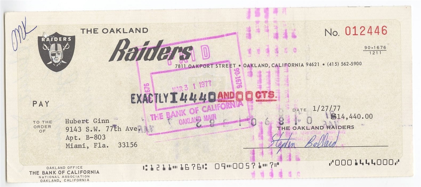 Hubert Ginn Signed AUTO 1977 Oakland Raiders payroll Check for playing in Super Bowl XI
