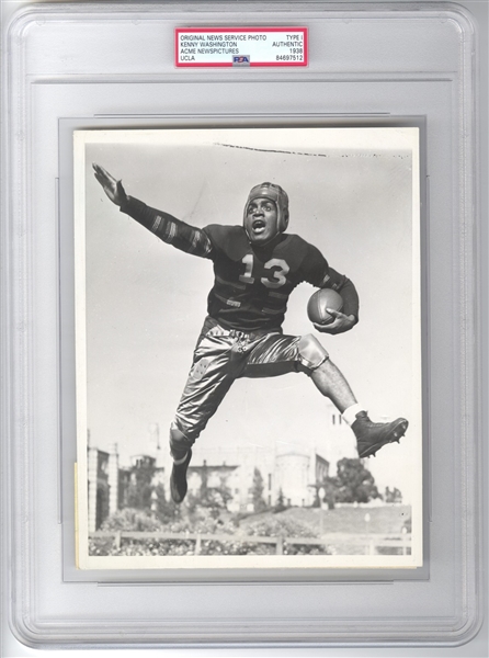 1938 Kenny Washington College Football & NFL African American Pioneer Original TYPE 1 Photo PSA/DNA