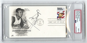 Willie Mays Signed AUTO Roberto Clemente First Day Cover FDC PSA/DNA