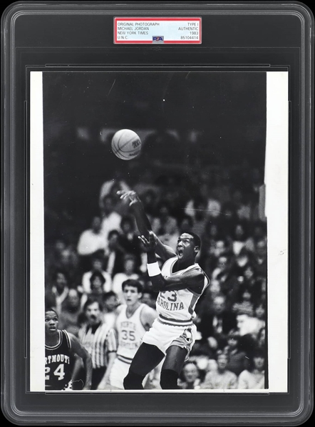 1983 UNC Michael Jordan Shoots 2 of his 25 Points Vs. Dartmouth Original NY Times TYPE 1 Photo PSA/DNA