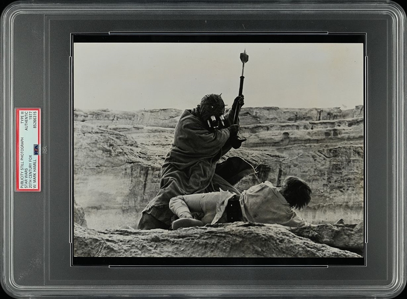 1977 Star Wars - Luke Skywalker Battles the Sand People Original TYPE III Photo PSA/DNA