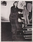 World’s Tallest Man Giant Robert Wadlow with TWA Airlines Stewardess Original TYPE I photo