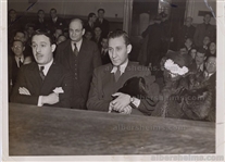 1938 Gangsters Dixie Davis & George Weinberg of Dutch Schultz Gang at Trial Original TYPE 1 Photo