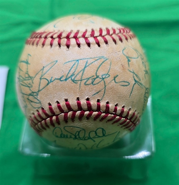 The 1985 Montreal Expos Team Signed AUTO NL Baseball w/ 25  sigs