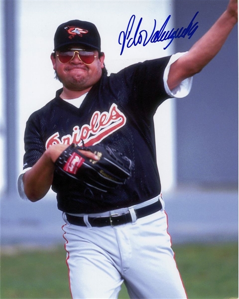 Fernando Valenzuela Signed AUTO 8x10 color Photo Dodgers Baltimore Orioles 