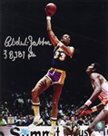 Kareem Abdul Jabbar Signed AUTO 8x10 Photo Lakers Basketball HOF 38,387 PTS CSA Shows HOLO & COA