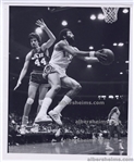 1975 Norm Van Lier Floats Past Pistol Pete Maravich in Bulls vs. Jazz Battle Original TYPE I photo