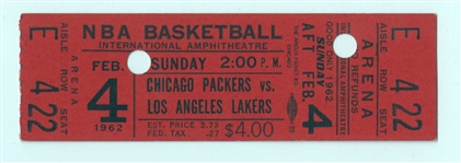 February 4, 1962 -  Chicago Packers vs. Lakers FULL TICKET – Walt Bellamy 33 PTS
